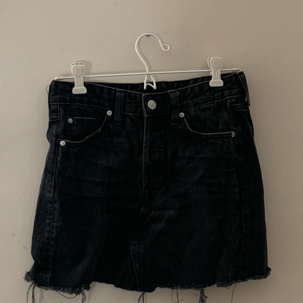 H&M black jean skirt
